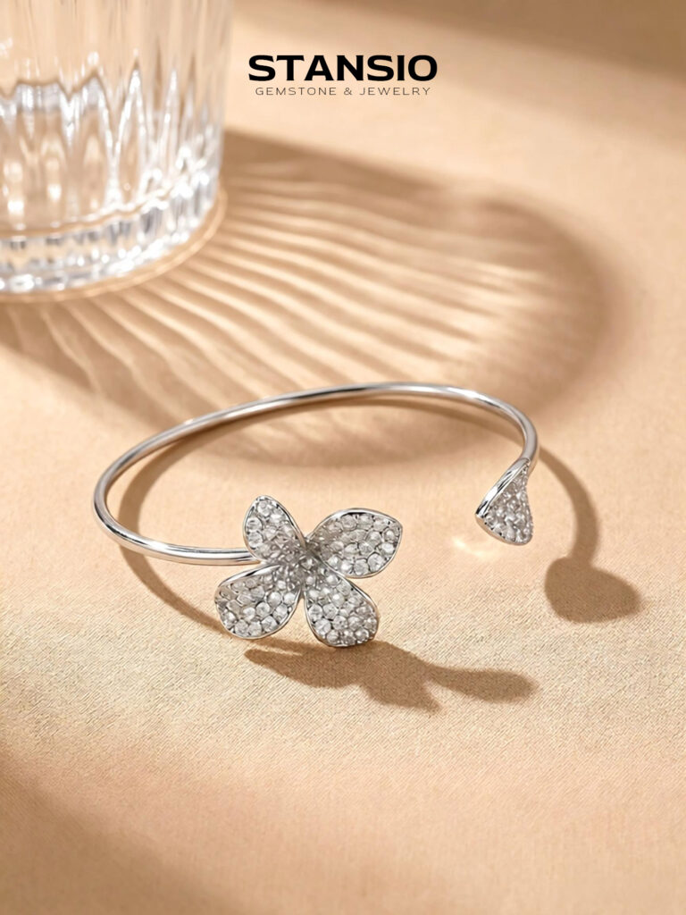 Stansio clover cuff bracelet, four‑leaf clover full pavé zircon cuff bangle